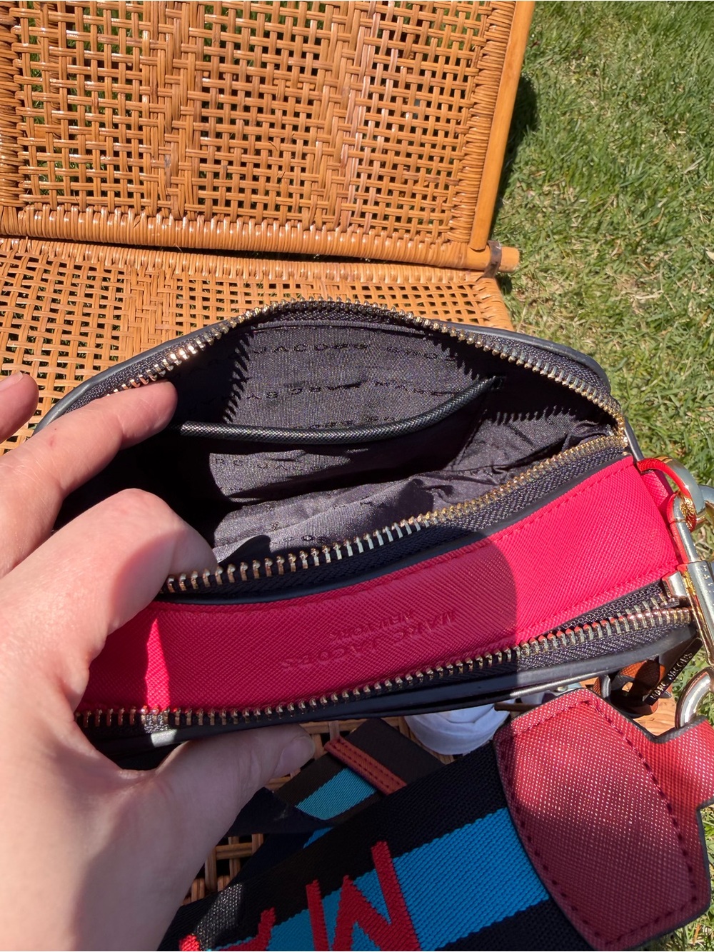 Marc Jacobs The Utility Snapshot Crossbody in Burgundy w Multicolor Strap- NEW - Picture 10 of 15